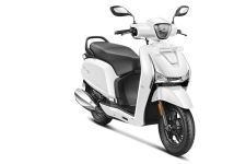Hero MotoCorp DESTINI 110 VX Scooter Booking for Ex-Showroom Price (Pearl White, Destini 110 VX)