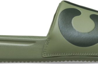 CROCS Men Flip Flops(Green , 8)
